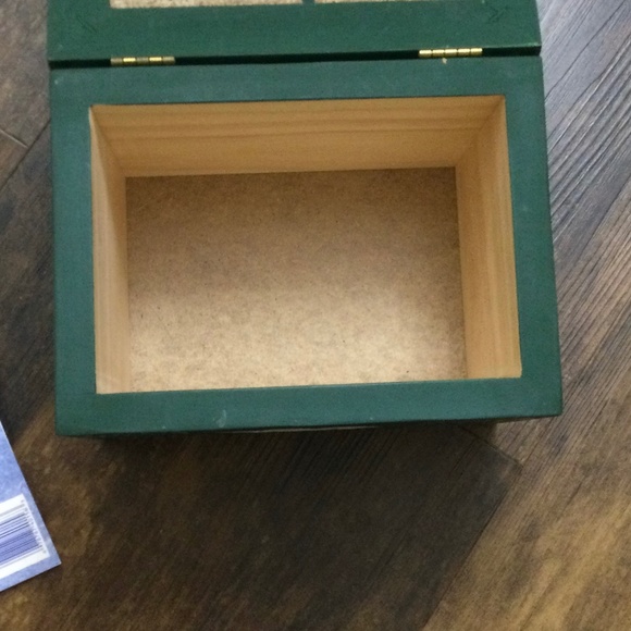 ☃️ SALE Snowman Wood Box - recipes, greeting cards, photos, hinged lid pic frame - Picture 3 of 13